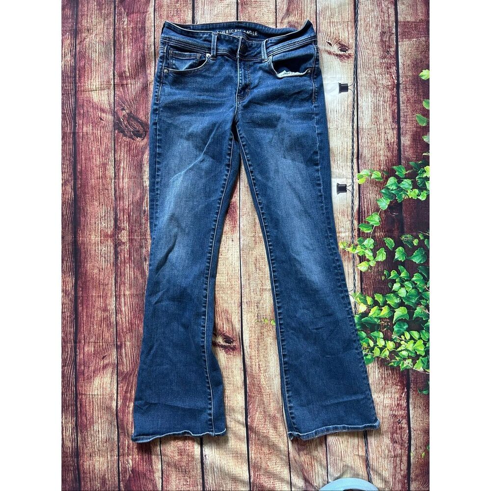 American Eagle Kickboot Jeans Size 8